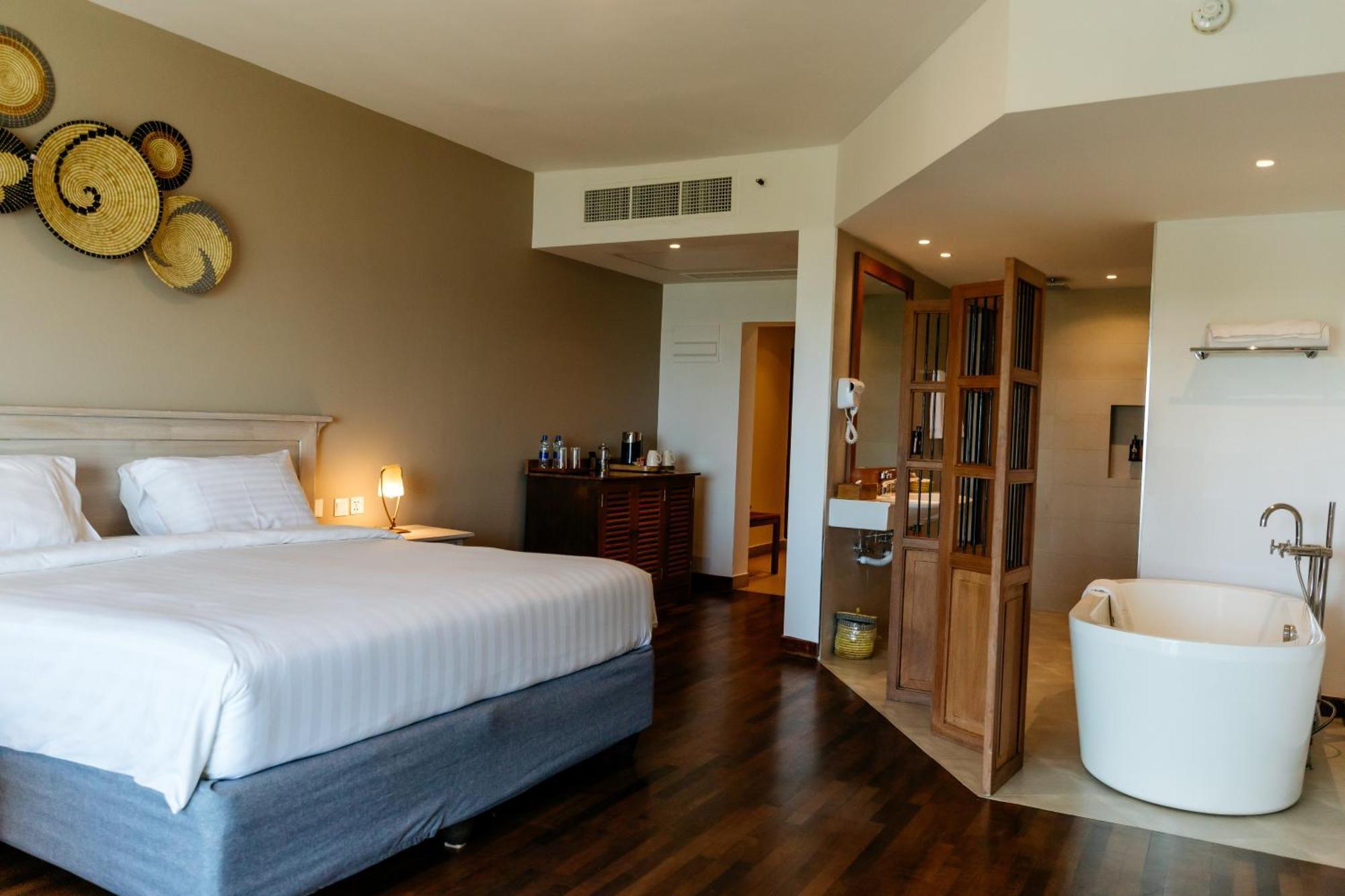 Coral Beach Hotel Dar Es Salaam Ngoại thất bức ảnh
