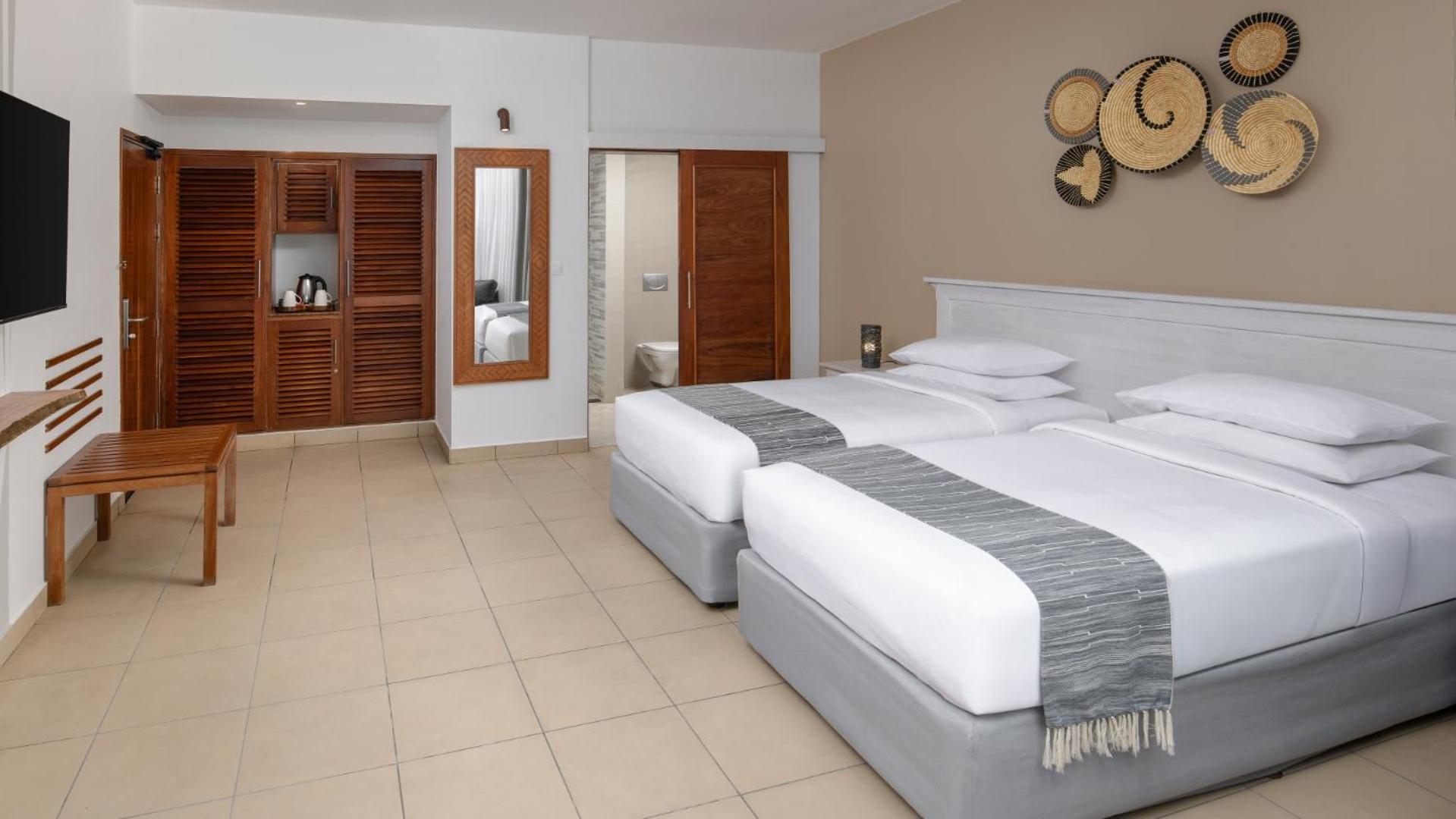 Coral Beach Hotel Dar Es Salaam Ngoại thất bức ảnh