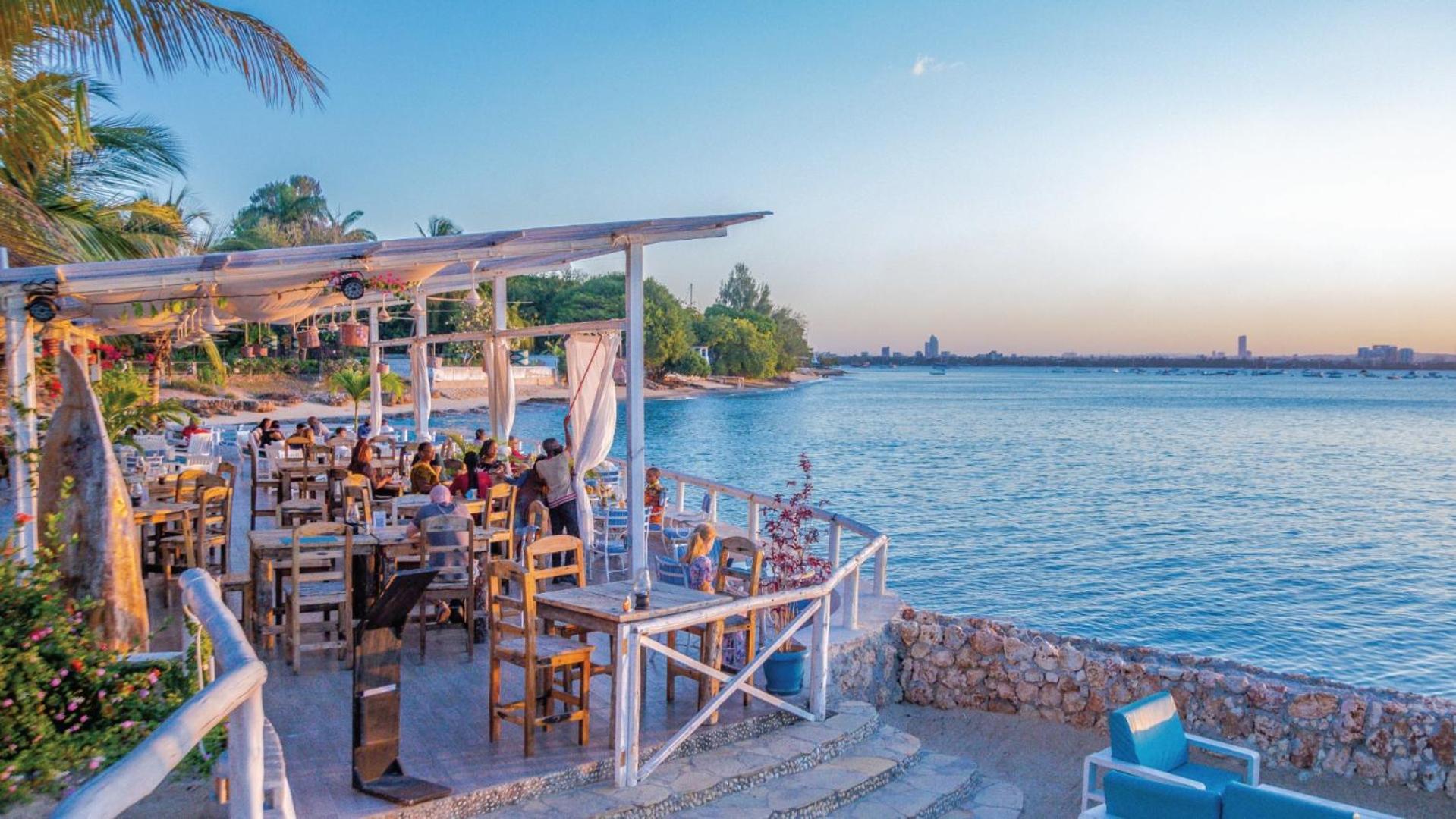Coral Beach Hotel Dar Es Salaam Ngoại thất bức ảnh