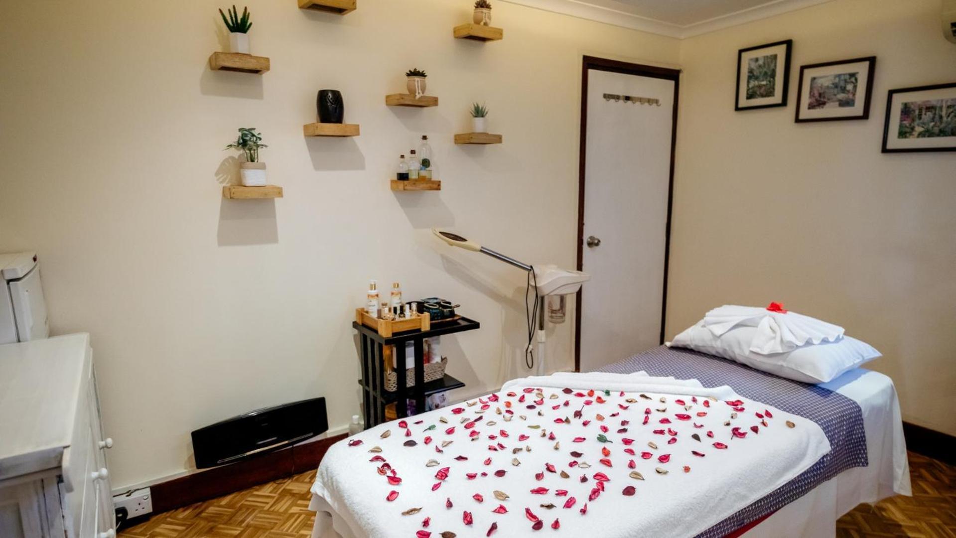 Coral Beach Hotel Dar Es Salaam Ngoại thất bức ảnh